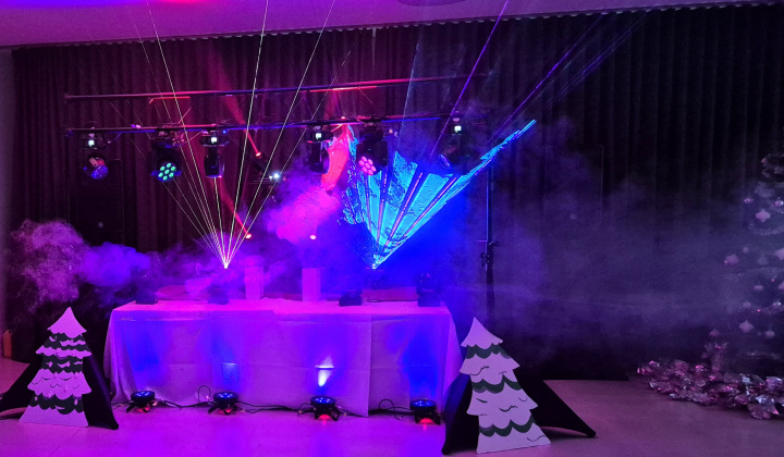 STRETNUTIE S MIKULÁŠOM december 2024 STRETNUTIE S MIKULÁŠOM december 2024