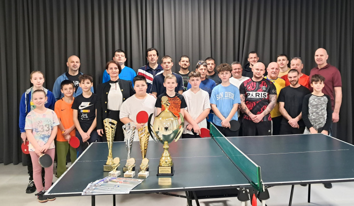 X. ROČNÍK STOLNOTENIS. TURNAJA O PUTOVNÝ POHÁR STAROSTKY OBCE 25. január 2025 X. ROČNÍK STOLNOTENIS. TURNAJA O PUTOVNÝ POHÁR STAROSTKY OBCE 25. január 2025